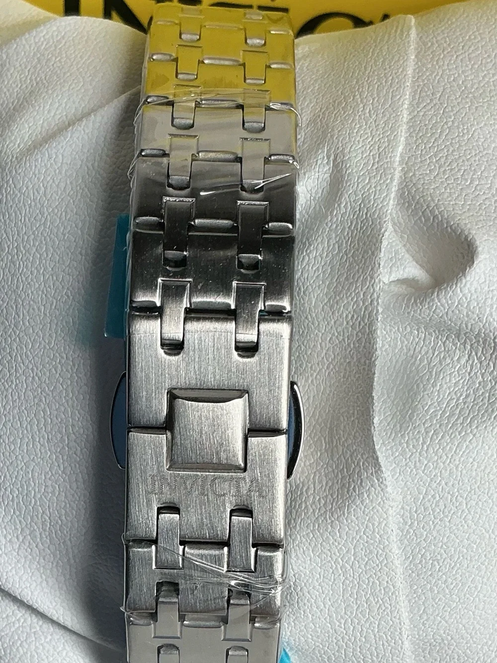 Invicta Silver Stainless Steel Women's Watch with Textured Dial(70438)
